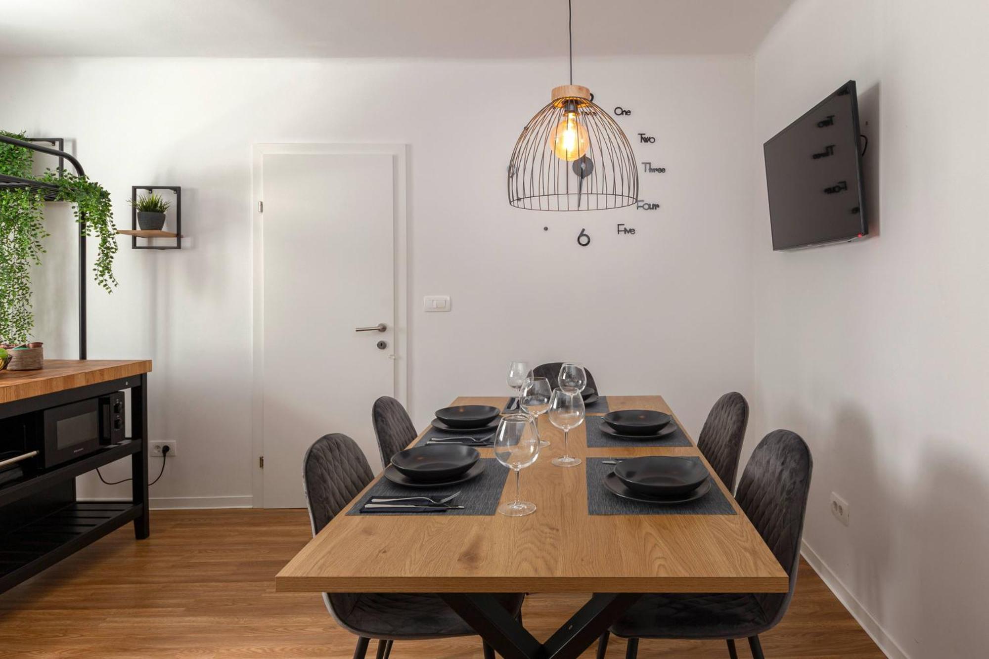 Apartments Grahek Λιουμπλιάνα Εξωτερικό φωτογραφία
