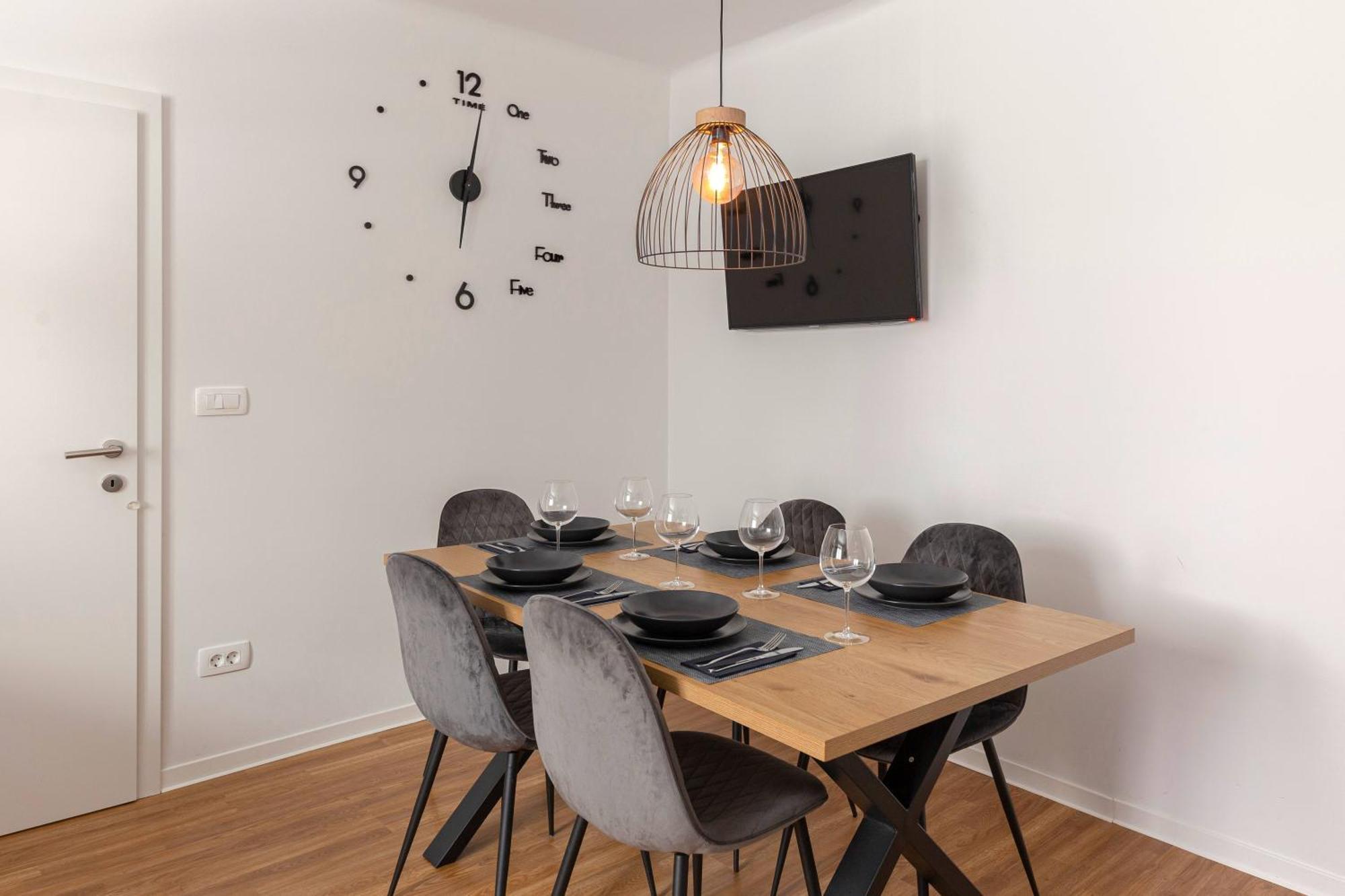 Apartments Grahek Λιουμπλιάνα Εξωτερικό φωτογραφία